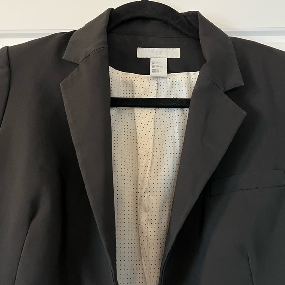 H&M Black Blazer - Picture 5 of 9